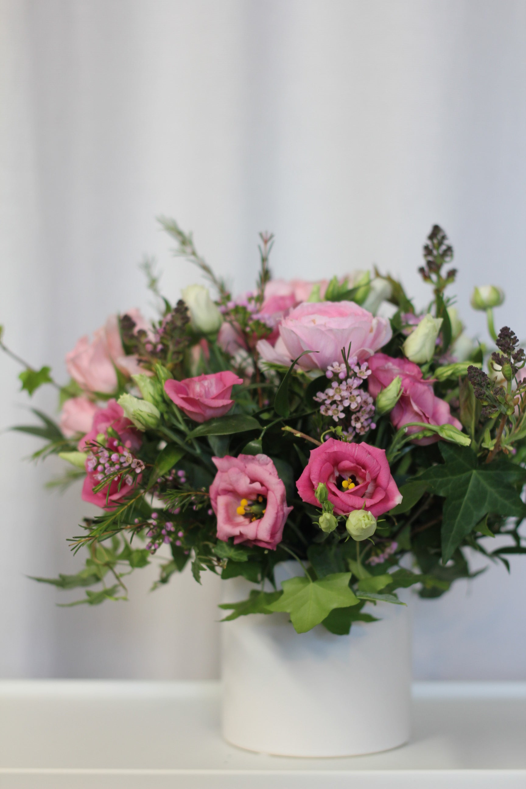 BFM080 Bouquet de fleurs '' À la meilleure mère du monde'' / '' To the best mom of the world'' flower bouquet